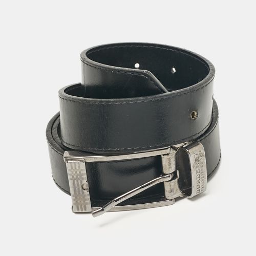 Glossy Leather Buckle Belt 120CM - Burberry - Modalova