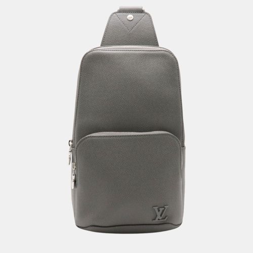 Leather Taiga Avenue Sling Bag - Louis Vuitton - Modalova