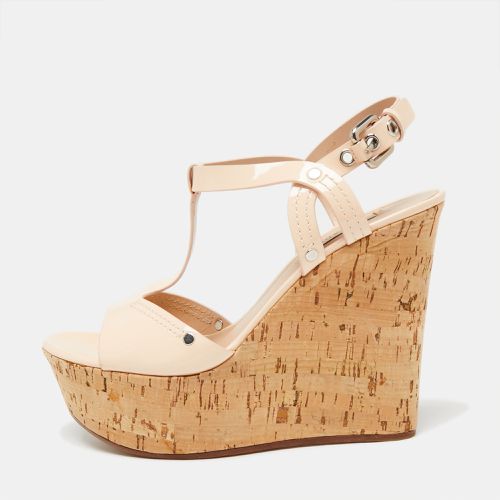 Pale Patent Leather Cork Wedge T Strap Sandals Size 41 - Casadei - Modalova