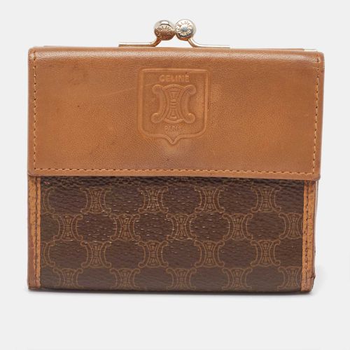 Macadam Coated Canvas and Leather Triomphe Kisslock Wallet - Celine - Modalova