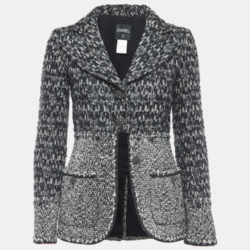 White Boucle Tweed Buttoned Jacket S - Chanel - Modalova