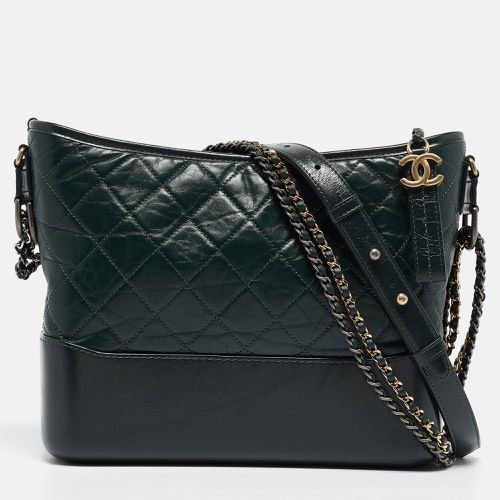 Quilted Aged Leather Medium Gabrielle Hobo - Chanel - Modalova