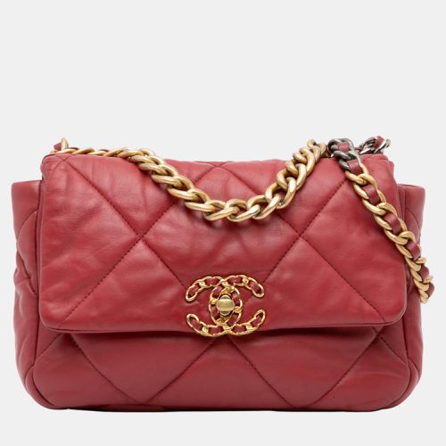 Chanel Red Medium Lambskin 19 Flap - Chanel - Modalova