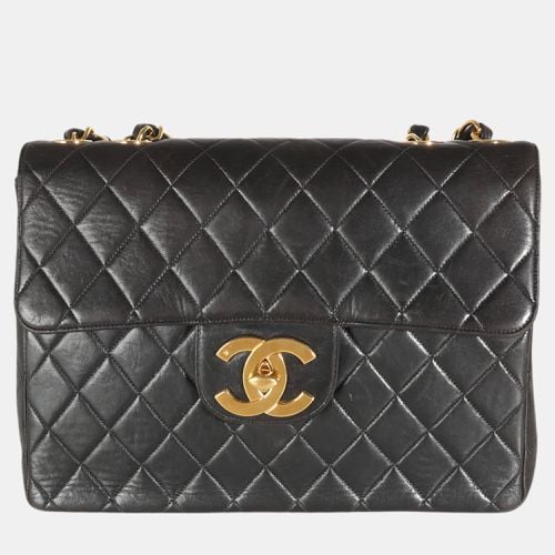 Vintage Quilted Lambskin Jumbo XL Flap Bag - Chanel - Modalova