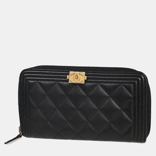 Leather Boy Zip Around Wallet - Chanel - Modalova