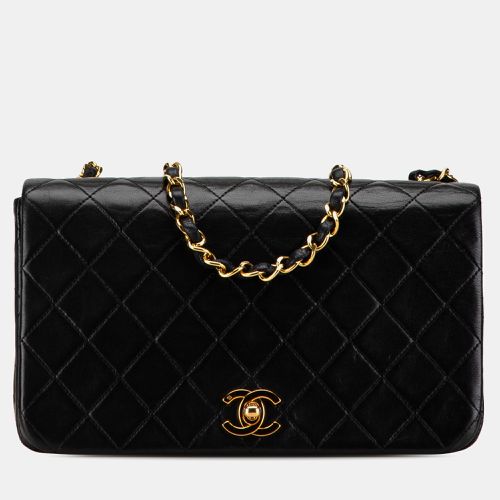 CC Quilted Lambskin Full Flap Bag - Chanel - Modalova