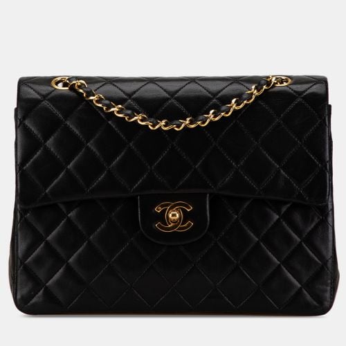 Medium Tall Classic Lambskin Double Flap Bag - Chanel - Modalova