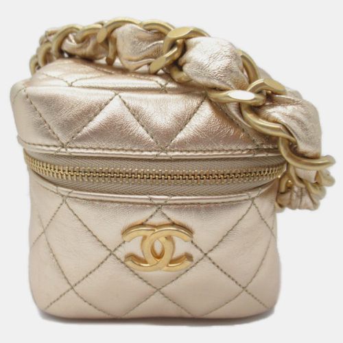 Chanel Gold Leather Handbag - Chanel - Modalova