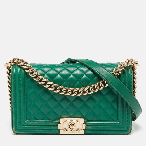 Quilted Leather Medium Boy Flap Bag - Chanel - Modalova