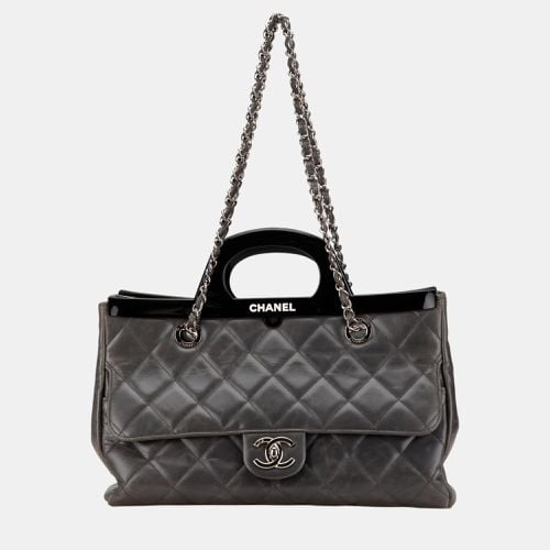 Small Glazed Calfskin CC Delivery Tote - Chanel - Modalova