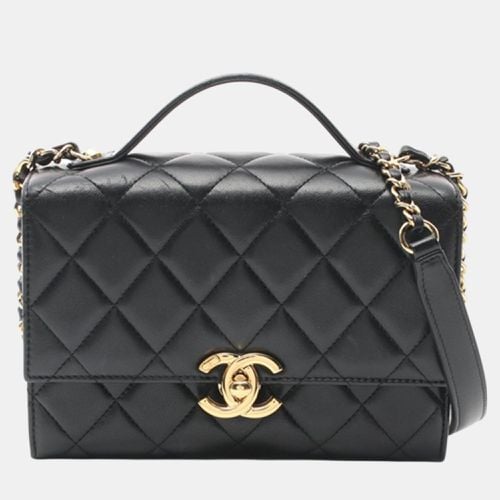 Mini Quilted Lambskin Golden Plate Flap - Chanel - Modalova