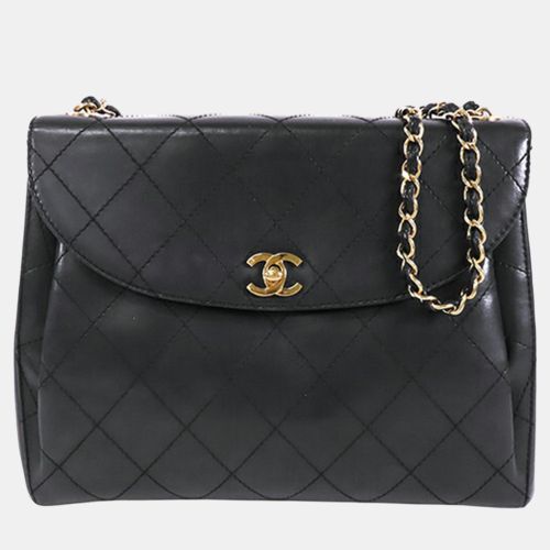 Quilted Lambskin Round Flap Bag - Chanel - Modalova