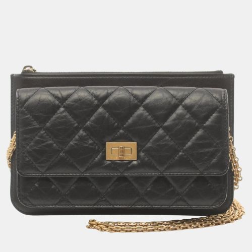 Leather 2.55 Matelasse Shoulder Bag - Chanel - Modalova