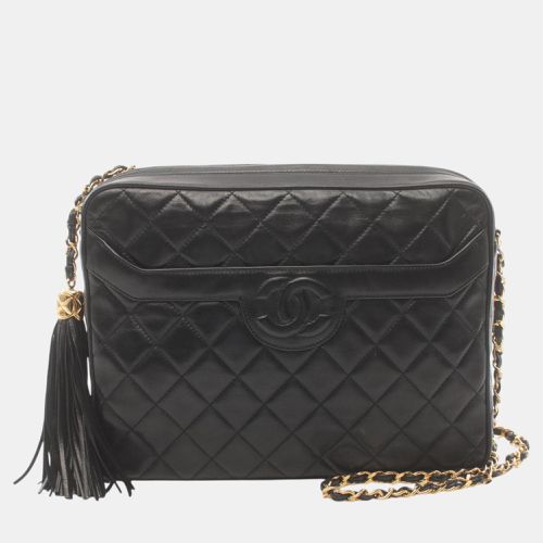 Lambskin Matelasse Shoulder Bag - Chanel - Modalova