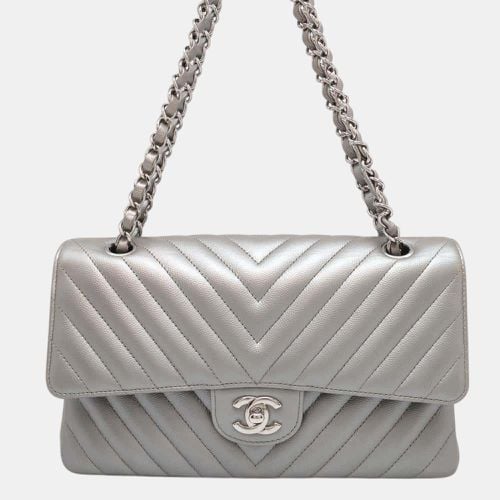 Caviar Leather Matelasse V Stitch Chain Shoulder Bag - Chanel - Modalova