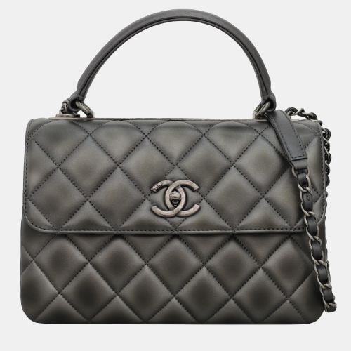 Quilted Lambskin Leather Small Trendy CC Shoulder Bag - Chanel - Modalova