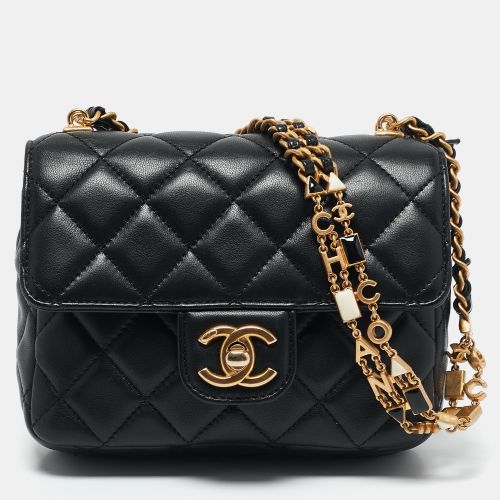 Quilted Leather Mini Classic Flap Bag - Chanel - Modalova