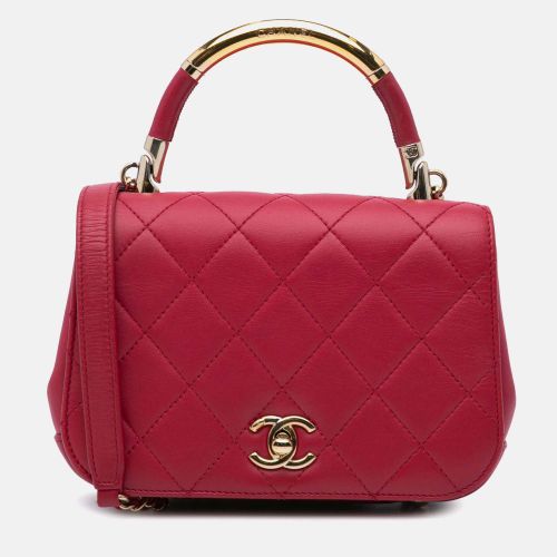Carry Chic Flap Mini Quilted Lambskin Bag - Chanel - Modalova