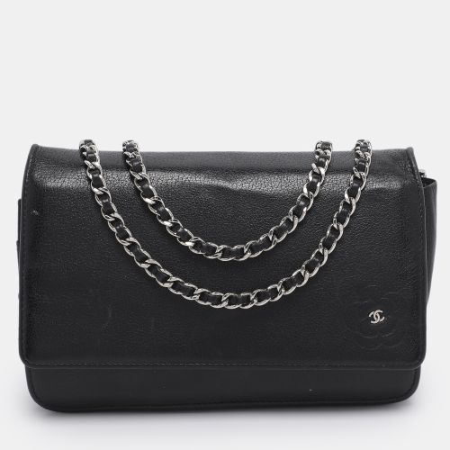 Leather CC Camellia WOC Clutch Bag - Chanel - Modalova