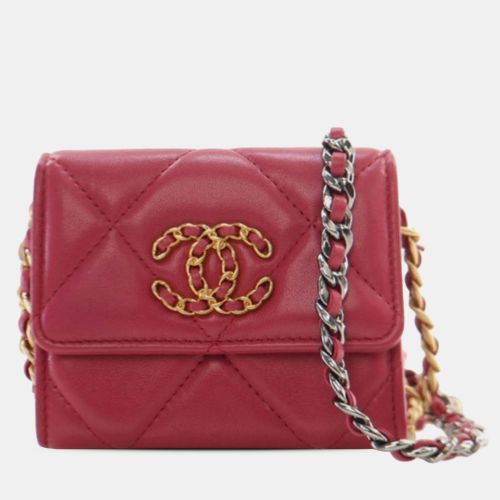 Quilted Lambskin 19 Card Holder On Chain - Chanel - Modalova