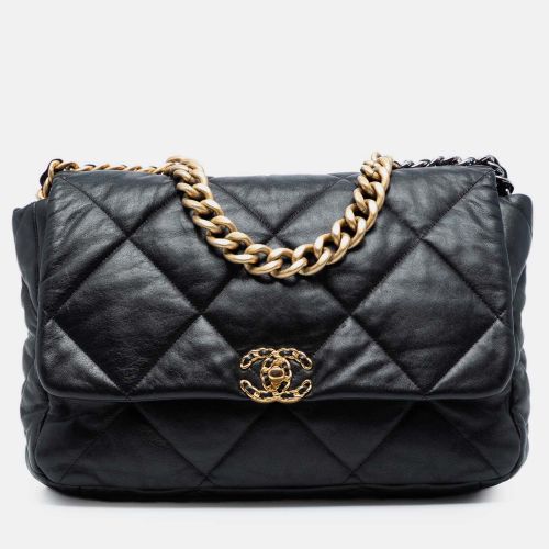 Chanel Black Maxi Lambskin 19 Flap - Chanel - Modalova