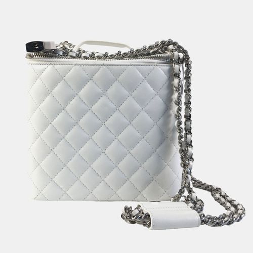 Lambskin Quilted Vanity Case - Chanel - Modalova