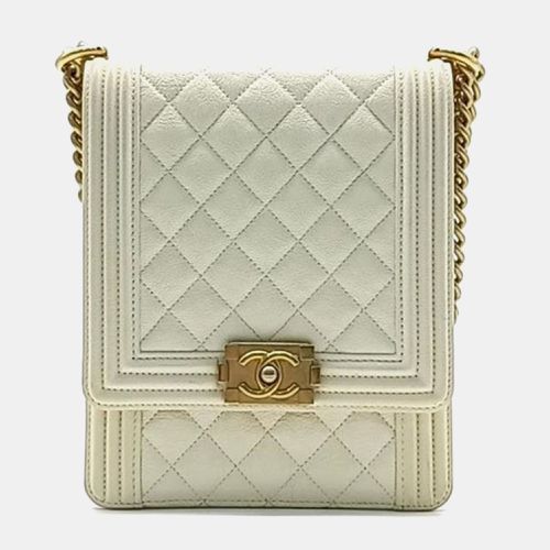 Ivory Caviar Leather North/South Boy Flap Bag - Chanel - Modalova