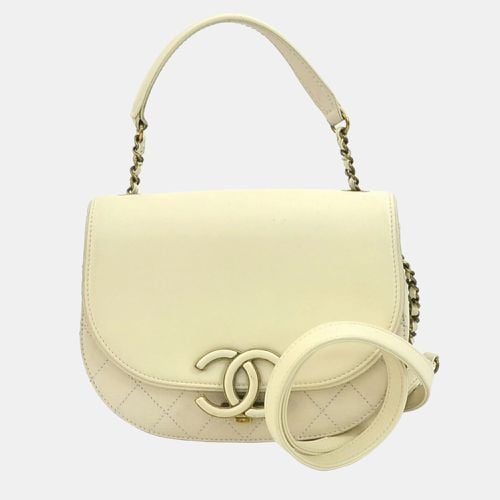 Goatskin Leather Medium Coco Curve Shoulder Bag - Chanel - Modalova