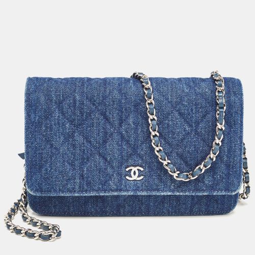 Quilted Denim Classic Wallet On Chain - Chanel - Modalova