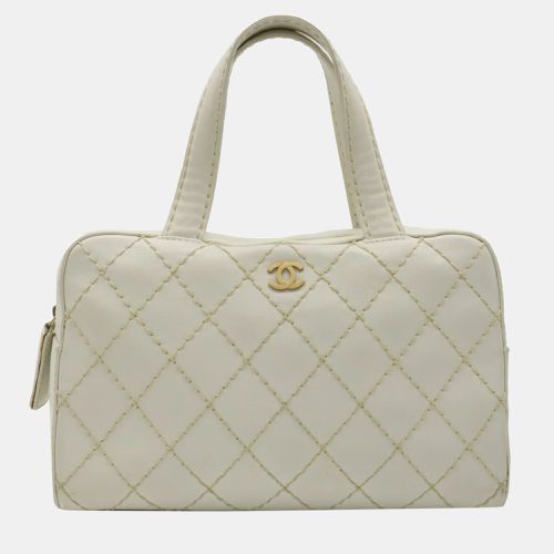 Leather Wild Stitch Handbag Boston Bag - Chanel - Modalova