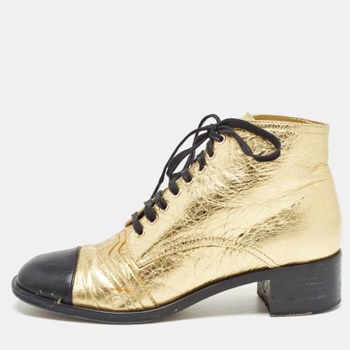 Gold/Black Crackled Leather Ankle Boots Size 40.5 - Chanel - Modalova