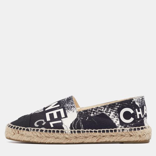 White Printed Canvas CC Espadrille Flats Size 39 - Chanel - Modalova