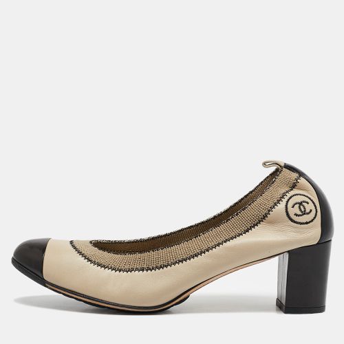 Black Leather Scrunch Block Heel Pumps Size 41 - Chanel - Modalova