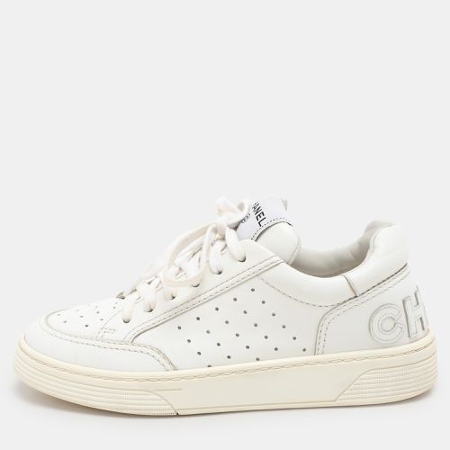 Perforated Leather Low Top Sneakers Size 36.5 - Chanel - Modalova