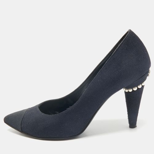 Canvas Embellished Pointed Toe Pumps Size 38 - Chanel - Modalova