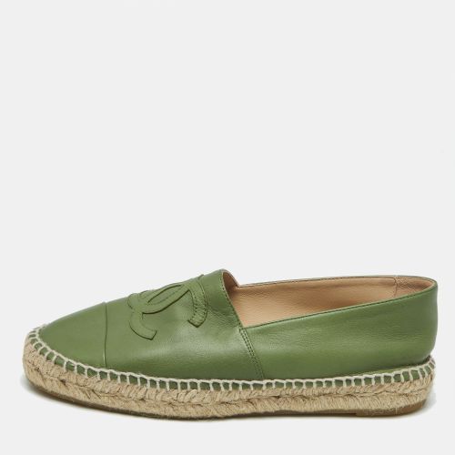 Leather CC Cap Toe Flat Espadrilles Size 38 - Chanel - Modalova