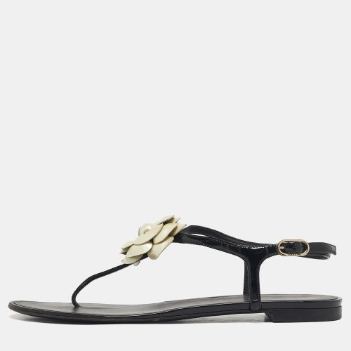 Patent Camellia Thong Slingback Sandals Size 39 - Chanel - Modalova