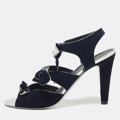 Suede Knotted Bow Ankle Strap Sandals Size 39 - Chanel - Modalova