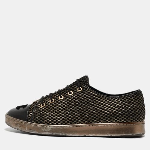 Gold Mesh and Leather CC Cap Toe Lace Up Sneakers Size 40 - Chanel - Modalova