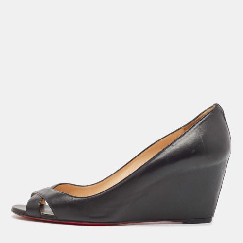 Leather Riveto Wedge Pumps Size 40.5 - Christian Louboutin - Modalova