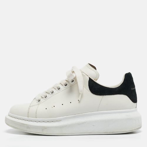 Black Leather and Suede Oversized Low Top Sneakers Size 37 - Alexander McQueen - Modalova