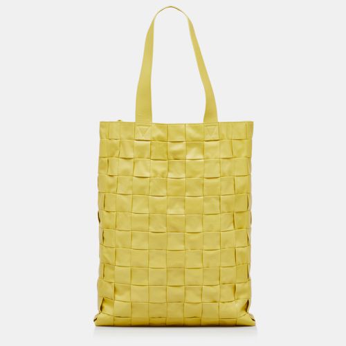 Maxi Calfskin Intrecciato Cassette Tote - Bottega Veneta - Modalova