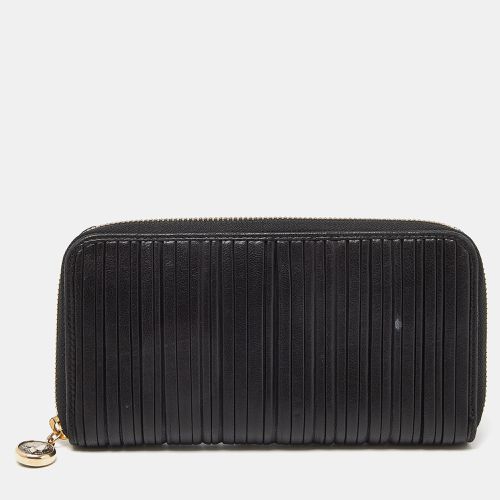 Pleated Leather Zip Around Wallet - Bvlgari - Modalova