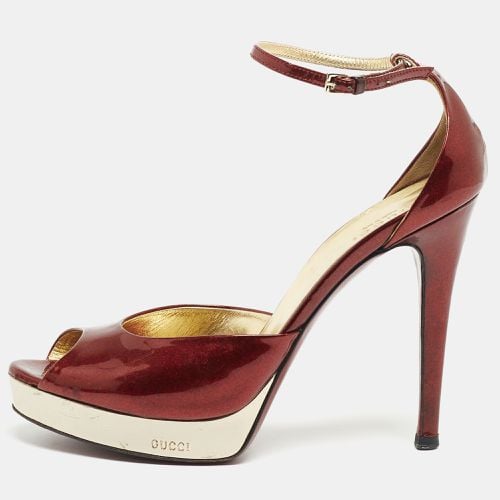 Red Patent Leather Ankle Strap Sandals Size 38.5 - Gucci - Modalova