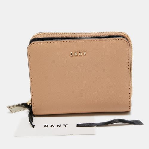 Saffiano Leather Zip Around Compact Wallet - Dkny - Modalova