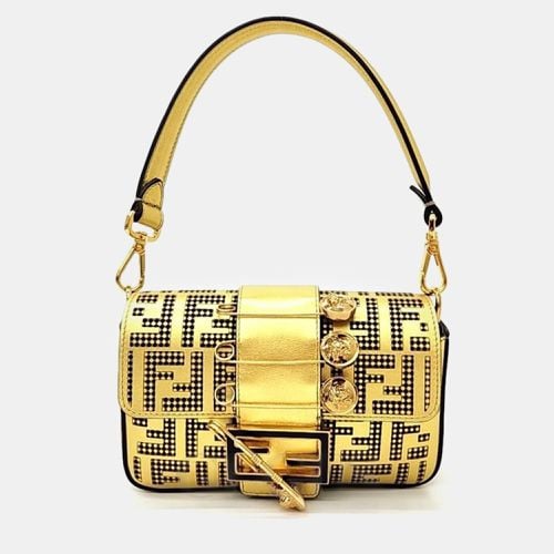 X Versace Limited Edition Leather Baguette Shoulder Bag - Fendi - Modalova