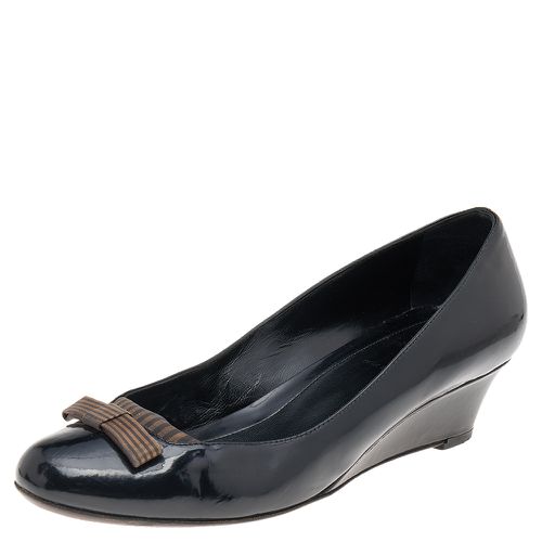 Patent Leather Bow Pumps Size 38 - Fendi - Modalova