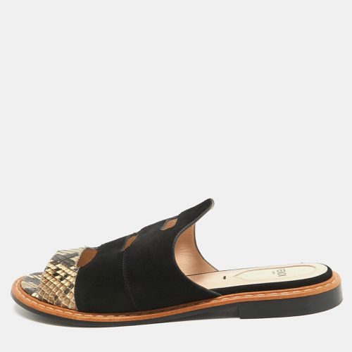 Suede And Python Cut Out Flat Slides Size 36 - Fendi - Modalova