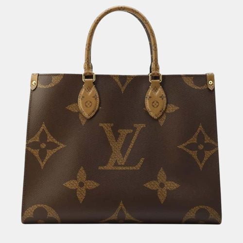 Red Monogram Monogram Reverse Canvas Monogram Giant Size MM Onthego bag - Louis Vuitton - Modalova