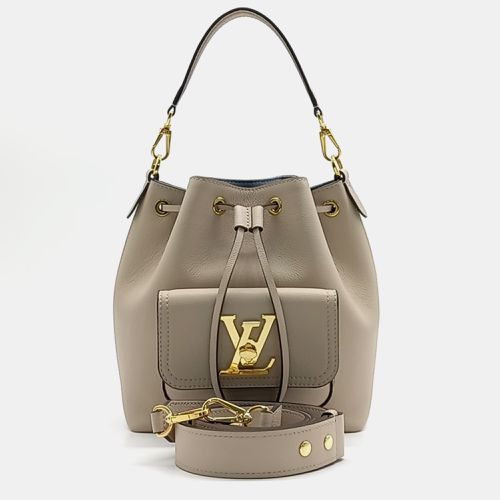 Leather Lock Me Bucket Bag - Louis Vuitton - Modalova